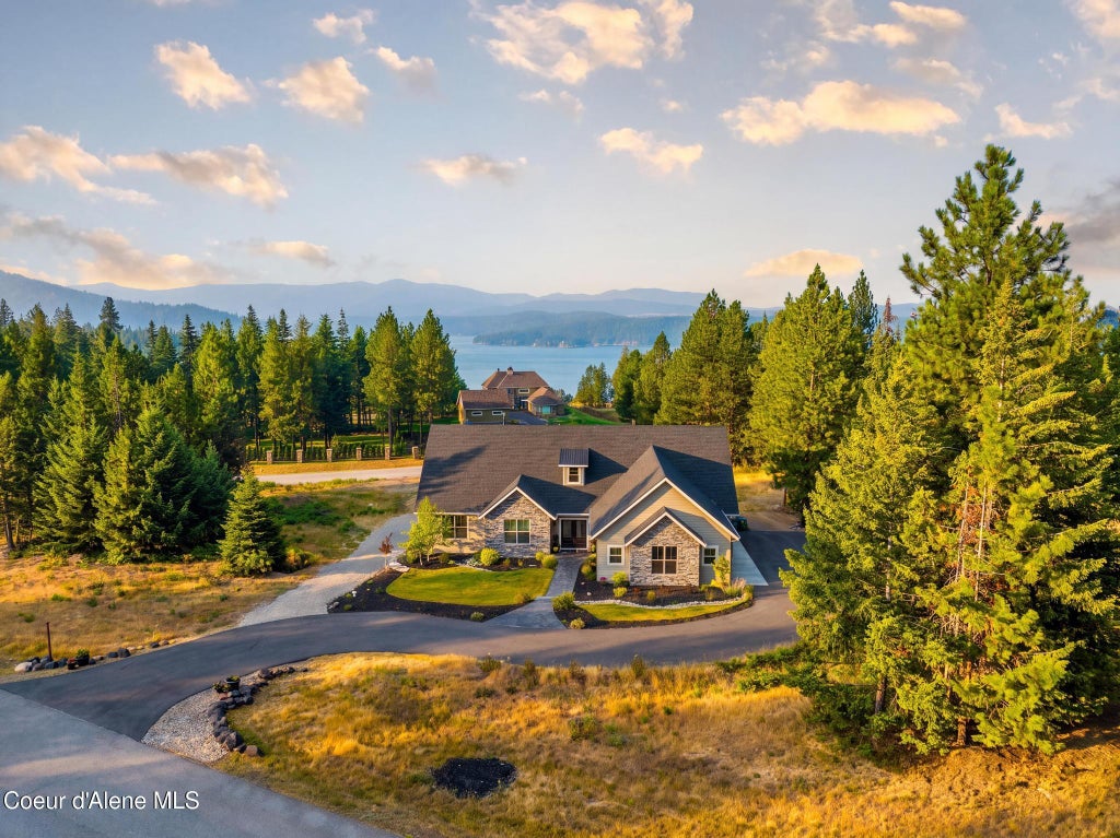 Photo of 8797 HANA DR, Harrison, ID 83833 (MLS # 26-8287)