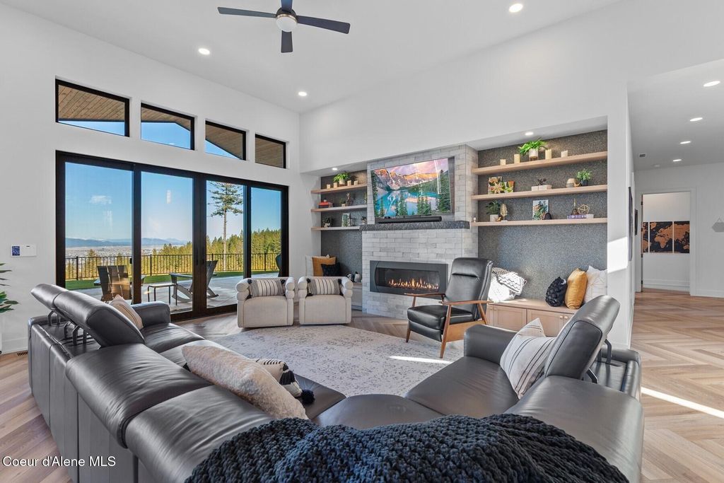 Photo of 12548 Vatland Dr, Post Falls, ID 83854 (MLS # 26-1234)