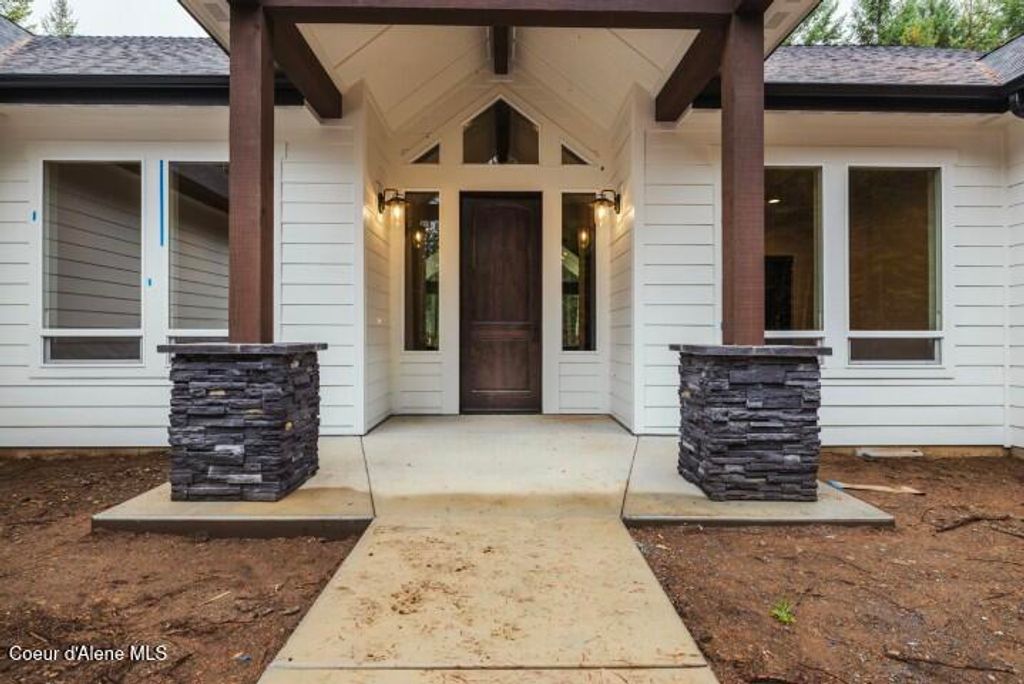 Photo of 1533 Remmick, Hayden, ID 83835 (MLS # 26-3413)