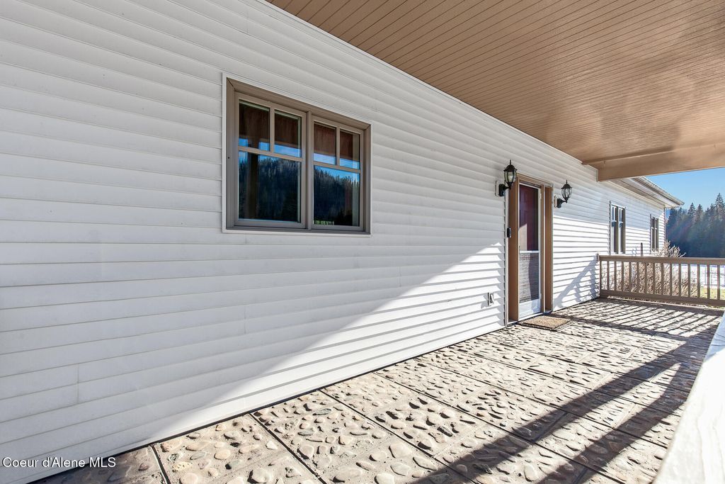 Photo of 828 Fork Eagle Creek Creek, Wallace, ID 83873 (MLS # 25-9411)