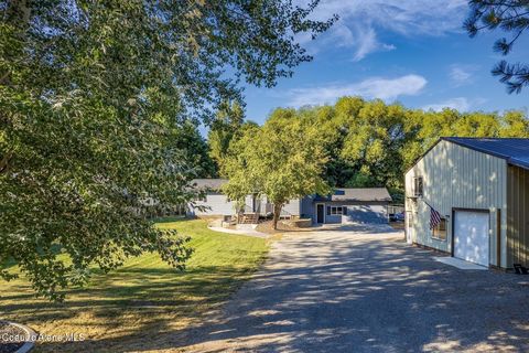 Photo of 15544 Gray St, Rathdrum, ID 83858 (MLS # 25-9073)