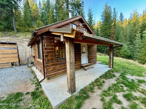 Photo of 915 Terror Gulch RD, Osburn, ID 83849 (MLS # 26-9579)