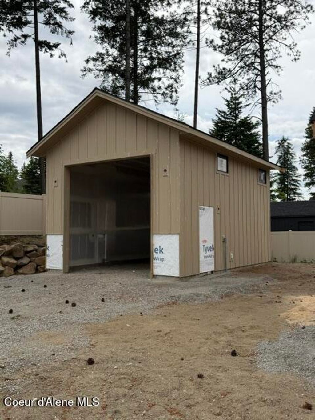 Photo of 1244 SLEEPING DEER Ave, Hayden, ID 83835 (MLS # 26-5557)