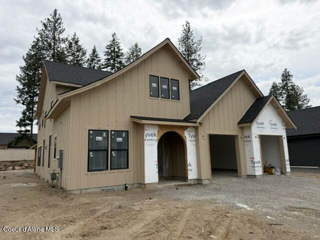 Photo of 1244 SLEEPING DEER Ave, Hayden, ID 83835 (MLS # 26-5557)