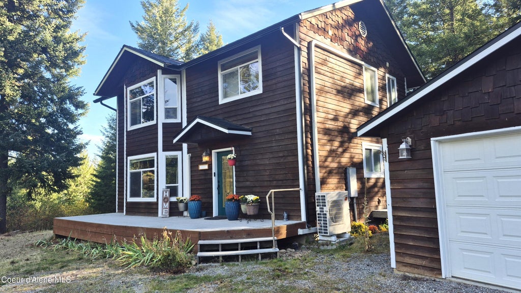 Photo of 596 Overlake View Rd Rd, Cocolalla, ID 83813 (MLS # 26-10205)