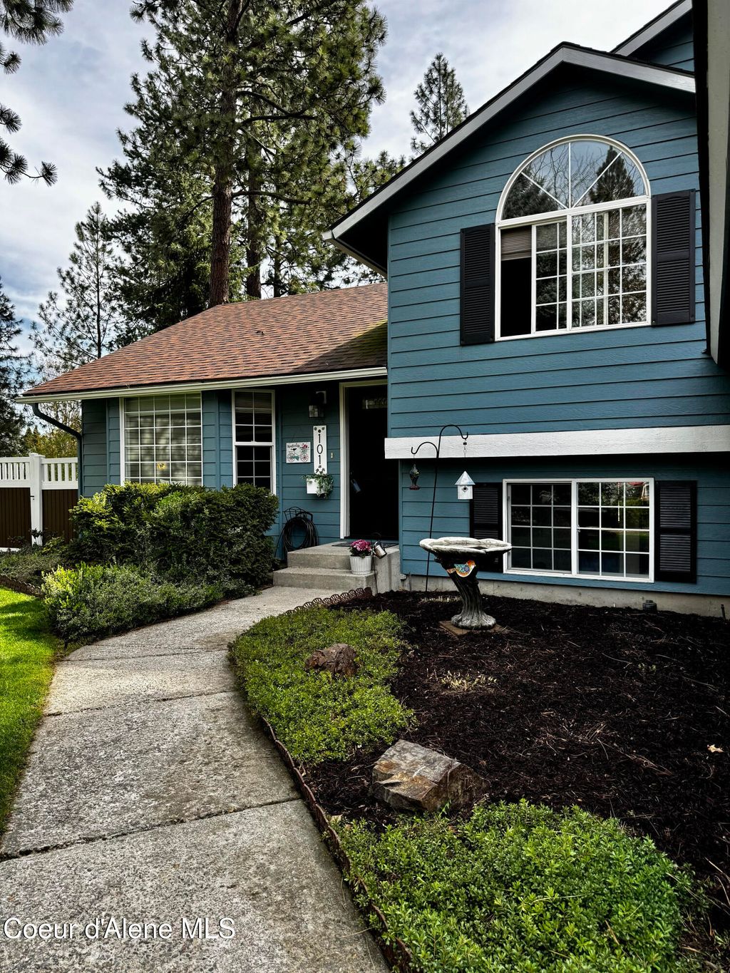 Photo of 101 Riverwood Ct, Post Falls, ID 83854 (MLS # 26-3742)