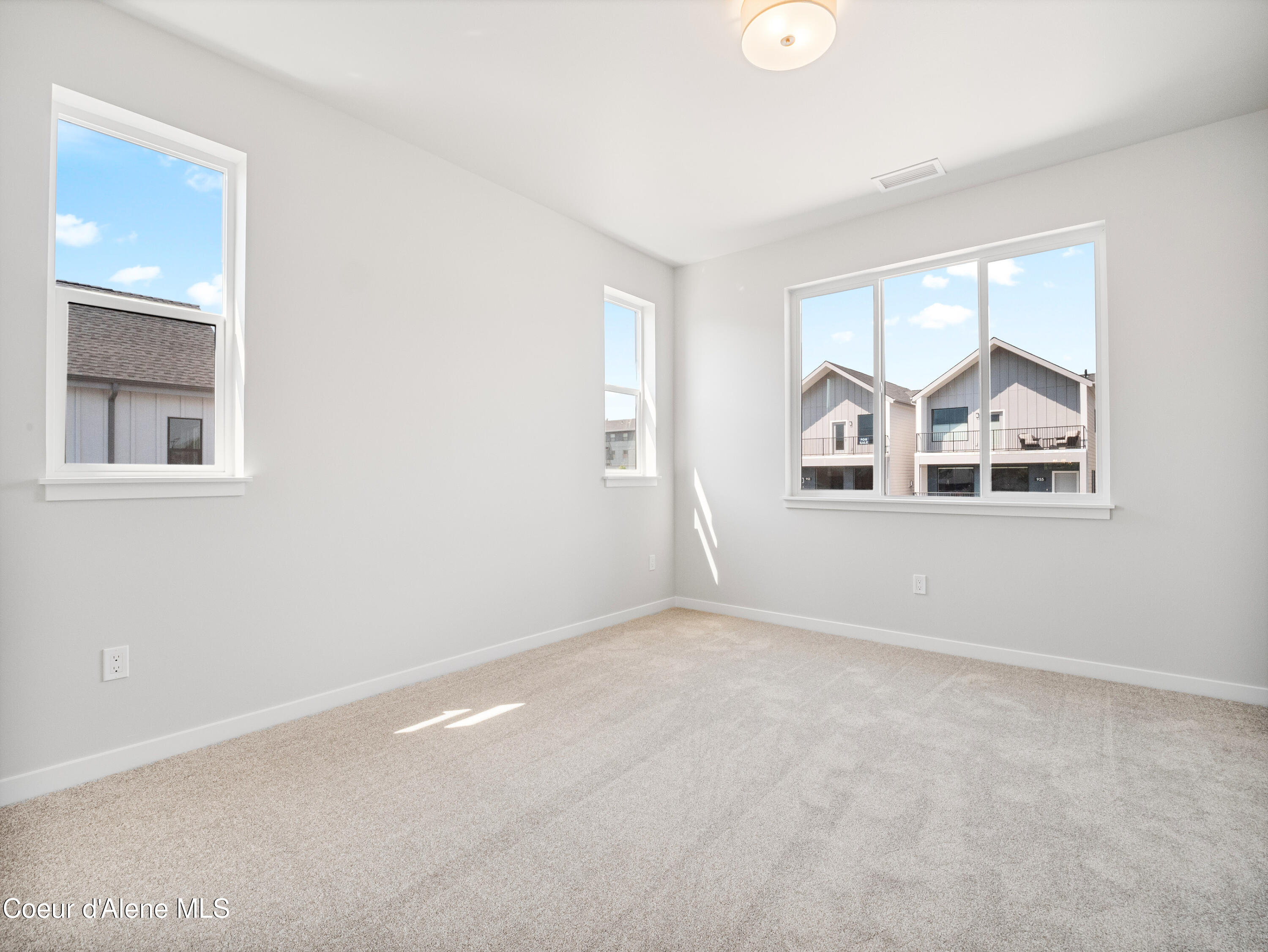 962 E Railroad Avenue, Post Falls, Texas image 9