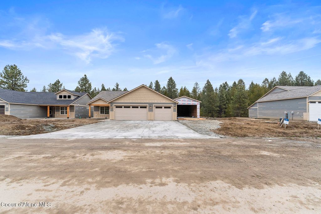 Photo of 880 Valley St, Oldtown, ID 83822 (MLS # 26-450)
