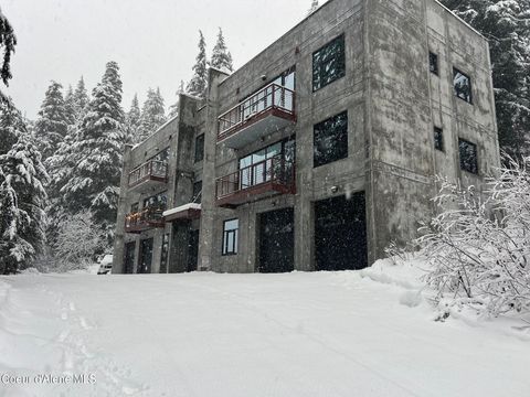 Photo of 677 Telemark Rd #1, Sandpoint, ID 83864 (MLS # 25-6191)