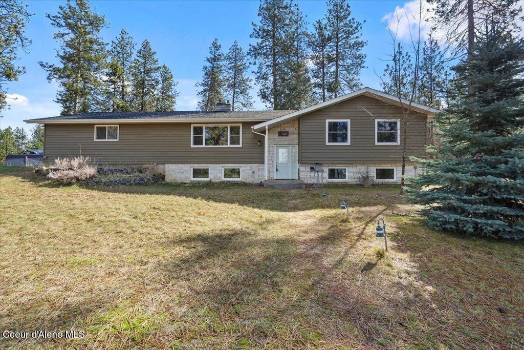 Photo of 1423 PULPWOOD Rd, Medical Lake, WA 99022 (MLS # 26-822)