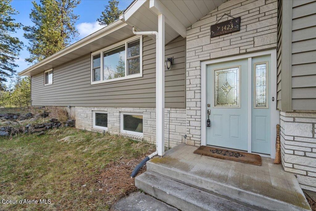 Photo of 1423 PULPWOOD Rd, Medical Lake, WA 99022 (MLS # 26-822)