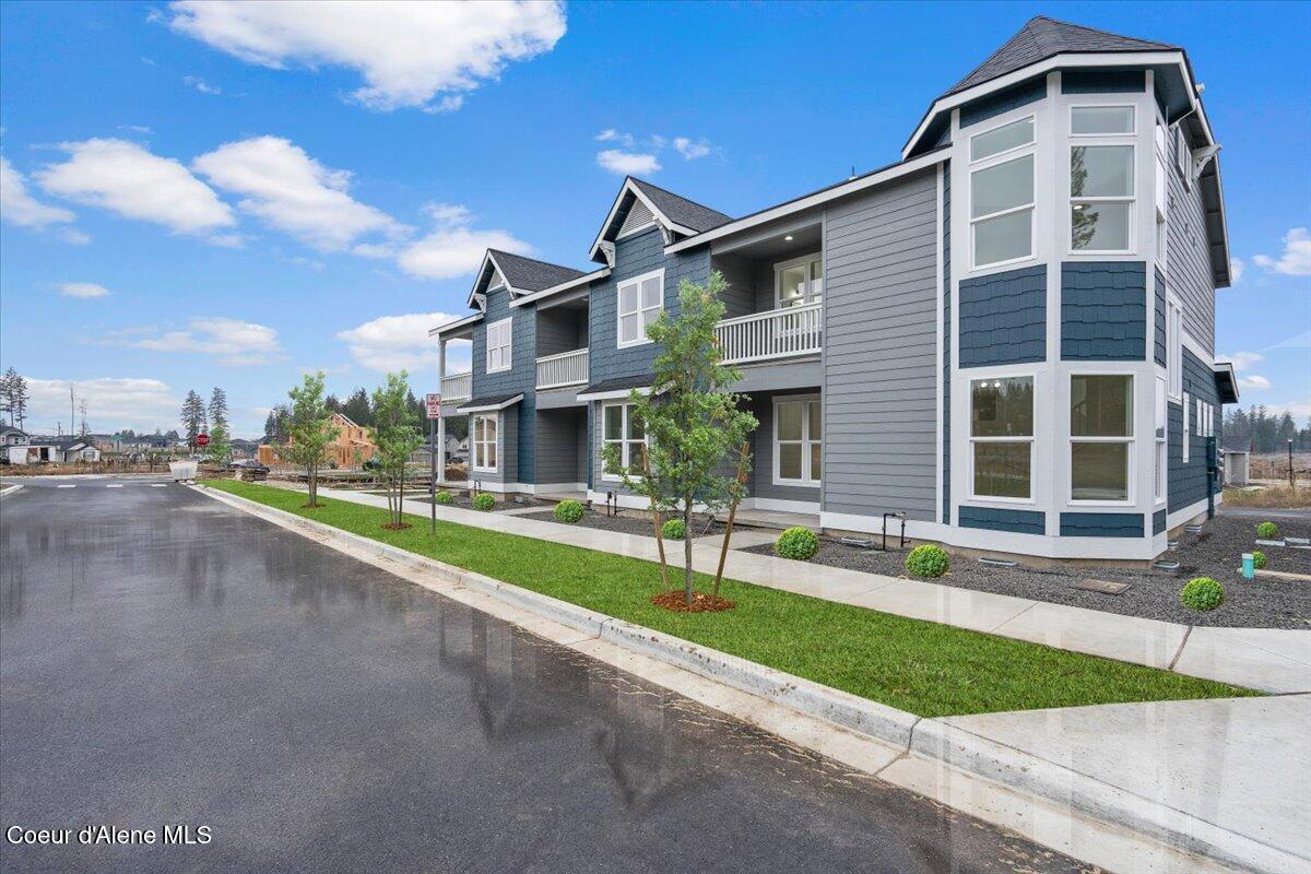 369 E Grosbeak Ave, Hayden, Idaho image 2