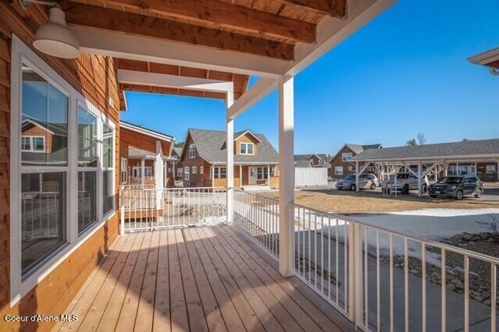 Photo of 34 Hitchcock Dr, Dover, ID 83825 (MLS # 25-2450)