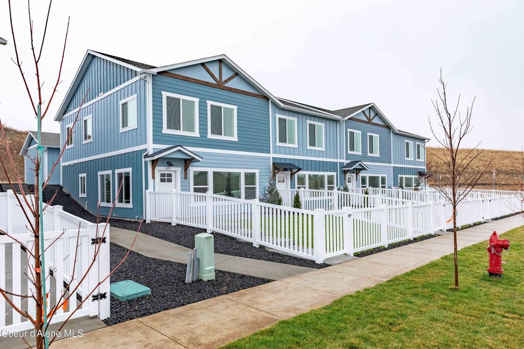 Photo of 1215 Edington AVE, Moscow, ID 83843 (MLS # 26-4419)