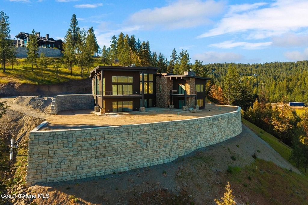 Photo of 4663 Plum, Coeur dAlene, ID 83814 (MLS # 26-4689)