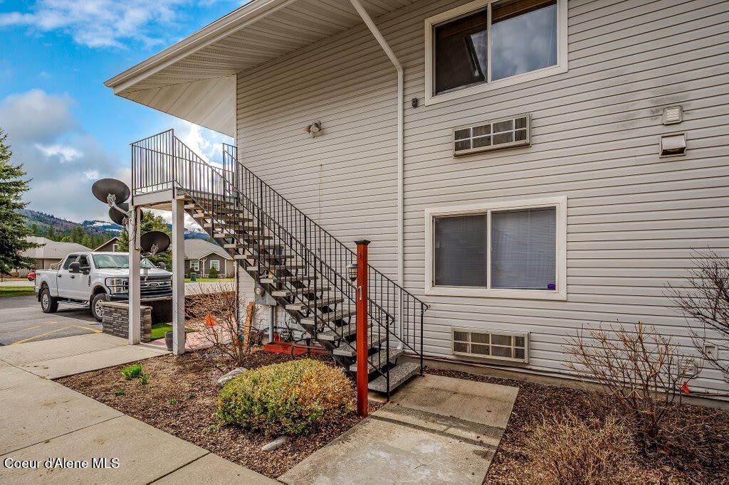 Photo of 15 Fairway Dr # A1, Blanchard, ID 83804 (MLS # 26-1334)