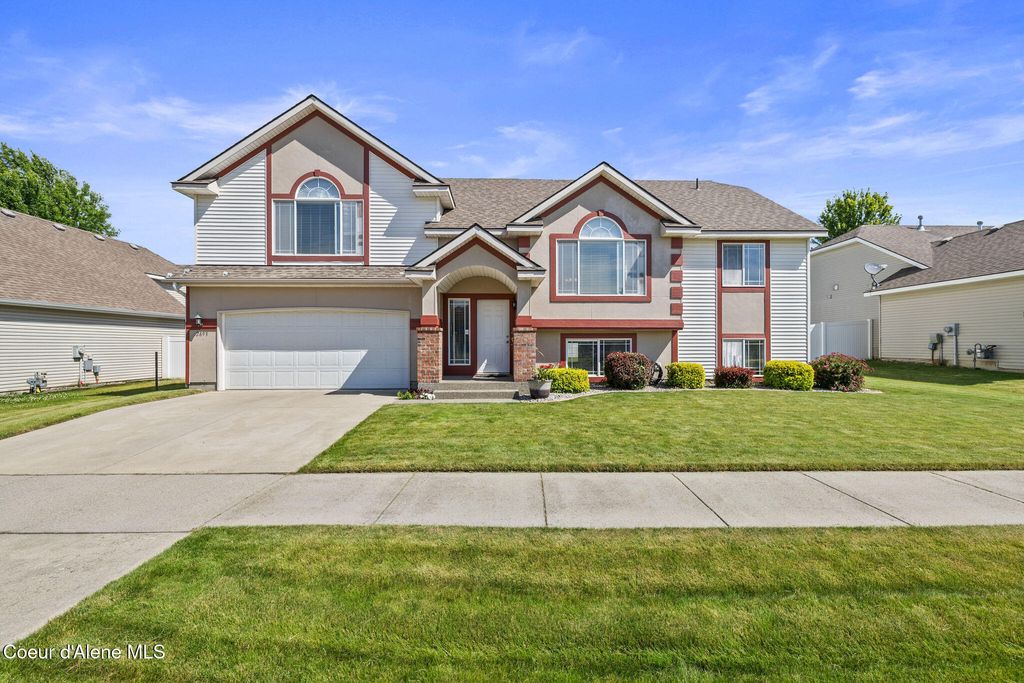 Photo of 2893 Strawberry LN, Hayden, ID 83835 (MLS # 26-7218)