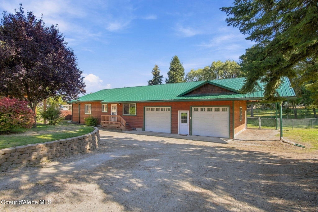 Photo of 82 Campbell LOOP, Laclede, ID 83841 (MLS # 26-9495)