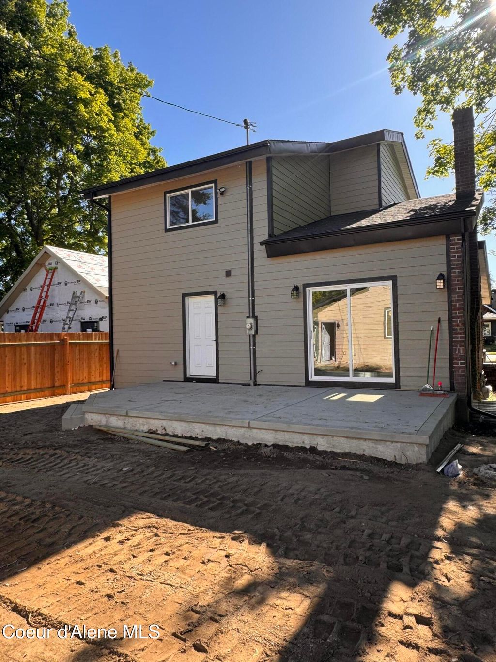 Photo of 1001 6TH ST, Coeur dAlene, ID 83814 (MLS # 26-5732)