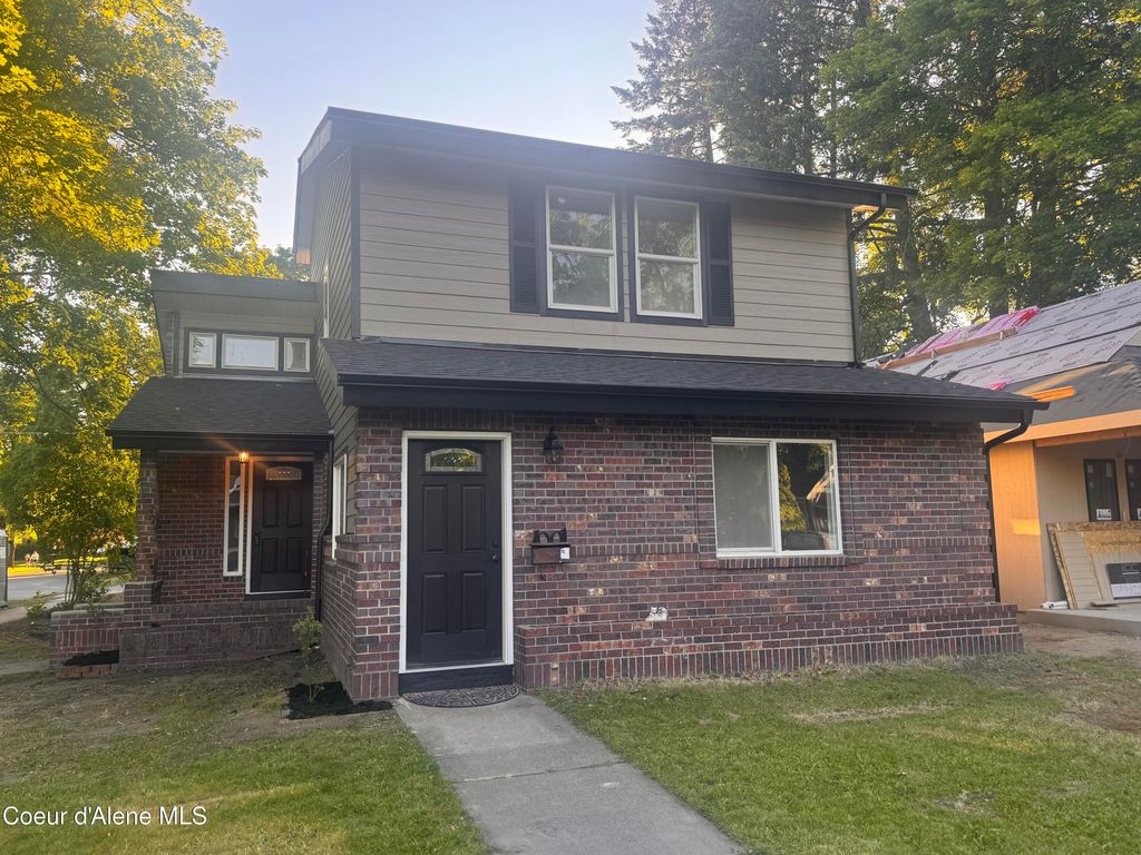 Photo of 1001 6TH ST, Coeur dAlene, ID 83814 (MLS # 26-5732)