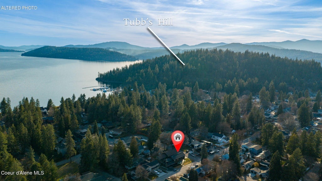 Photo of 500 Dollar St, Coeur dAlene, ID 83814 (MLS # 26-8010)