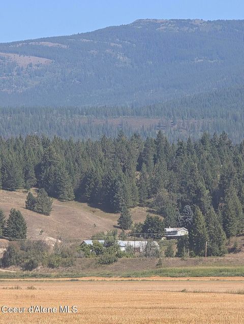 Photo of 2405 Deer Park Park, Bonners Ferry, ID 83805 (MLS # 25-9078)