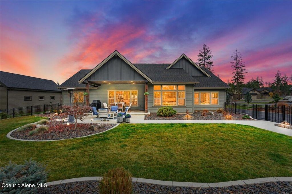 Photo of 11633 Spiraea Ln, Hayden, ID 83835 (MLS # 26-1564)