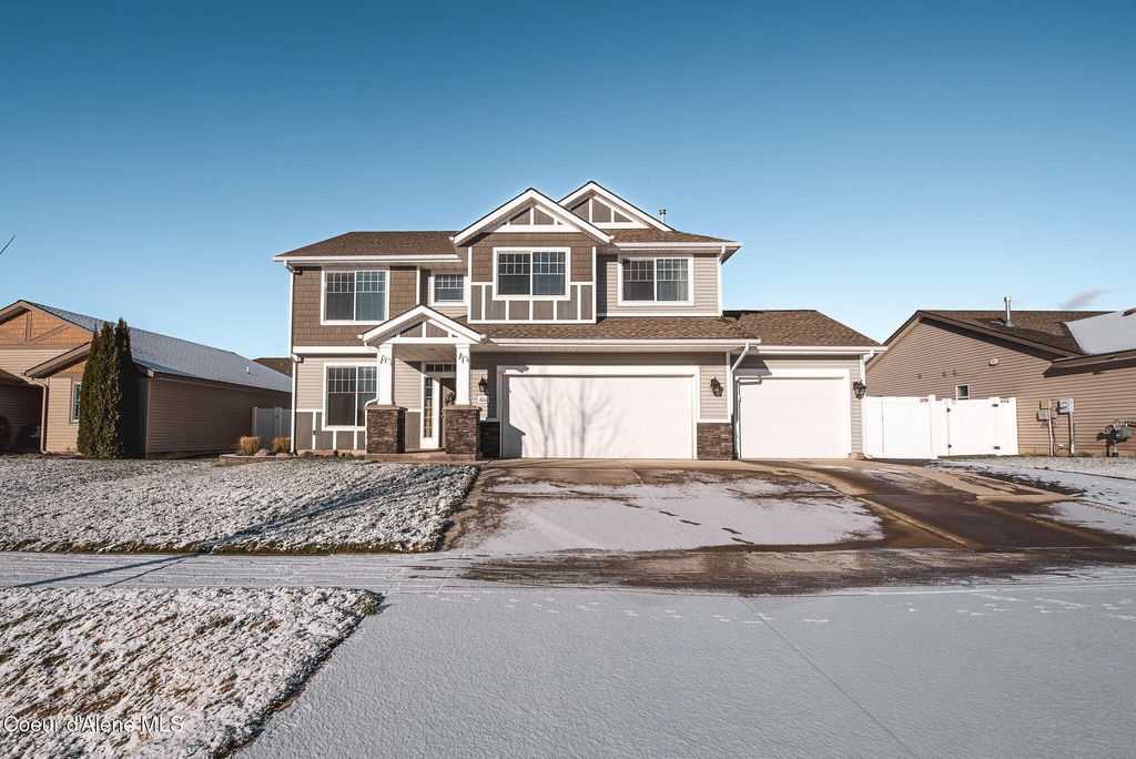 Photo of 1666 Freeland Dr, Coeur dAlene, ID 83815 (MLS # 26-111)