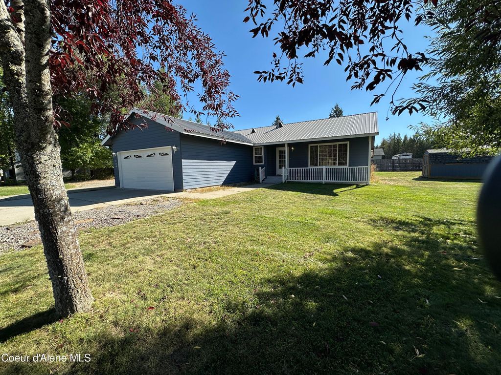 Photo of 187 Elk, Moyie Springs, ID 83845 (MLS # 25-9857)