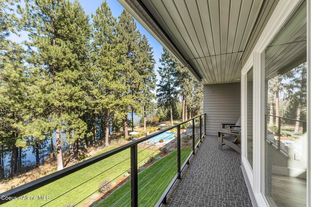 Photo of 10637 FRIAR Dr #15, Hayden, ID 83835 (MLS # 25-9834)