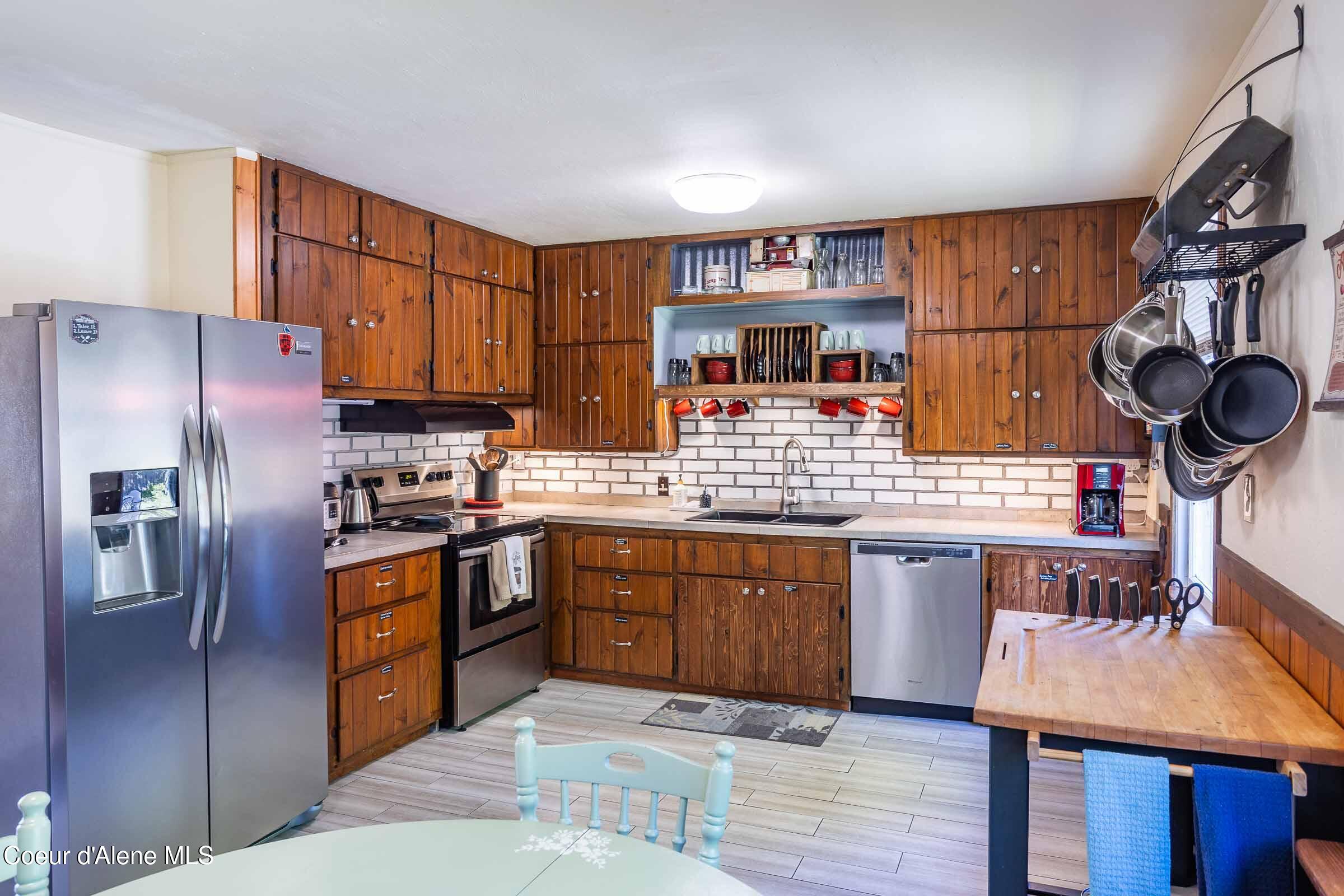 211 4th St, Dover, Alaska image 15