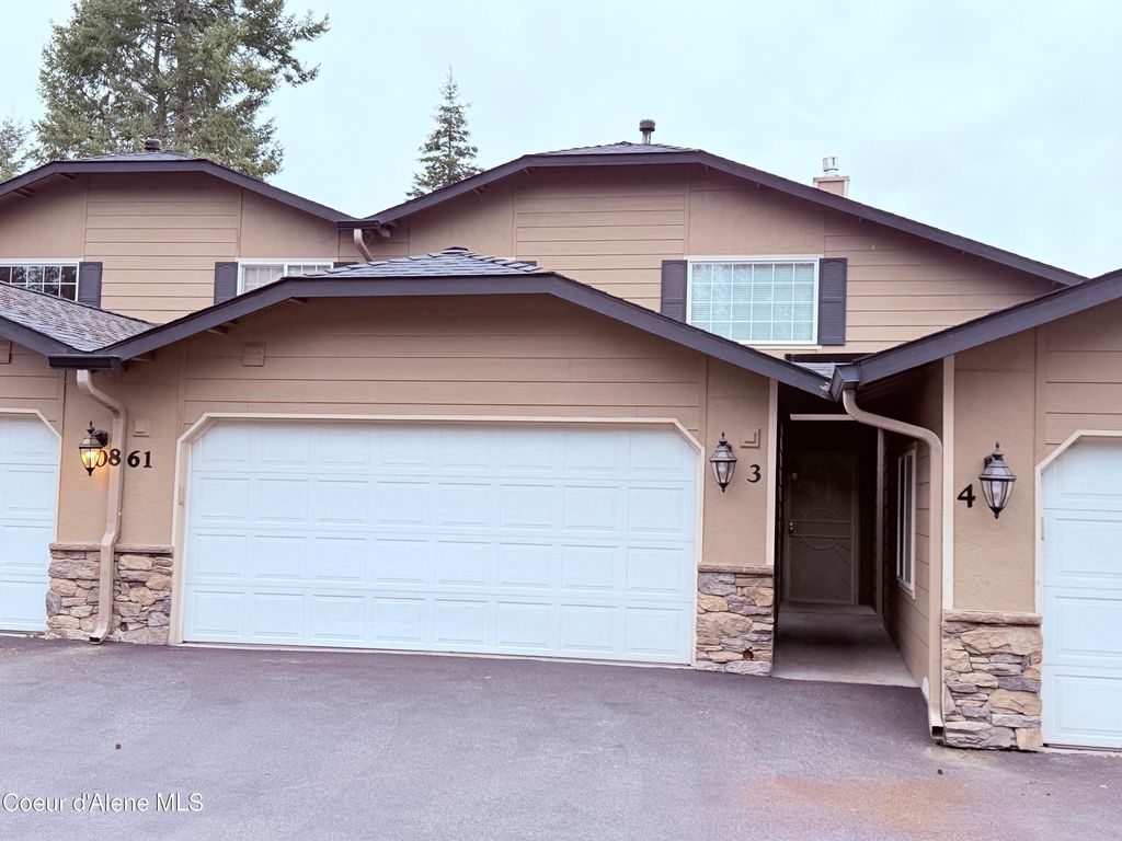 Photo of 10861 Canterbury Cv #APT 3, Hayden, ID 83835 (MLS # 26-3054)