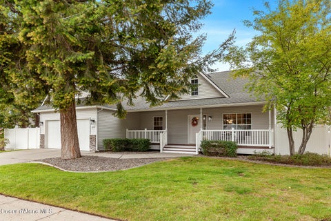 Homes For Sale - 1229 Bentwood Loop<br/> Coeur d'Alene, ID 83815