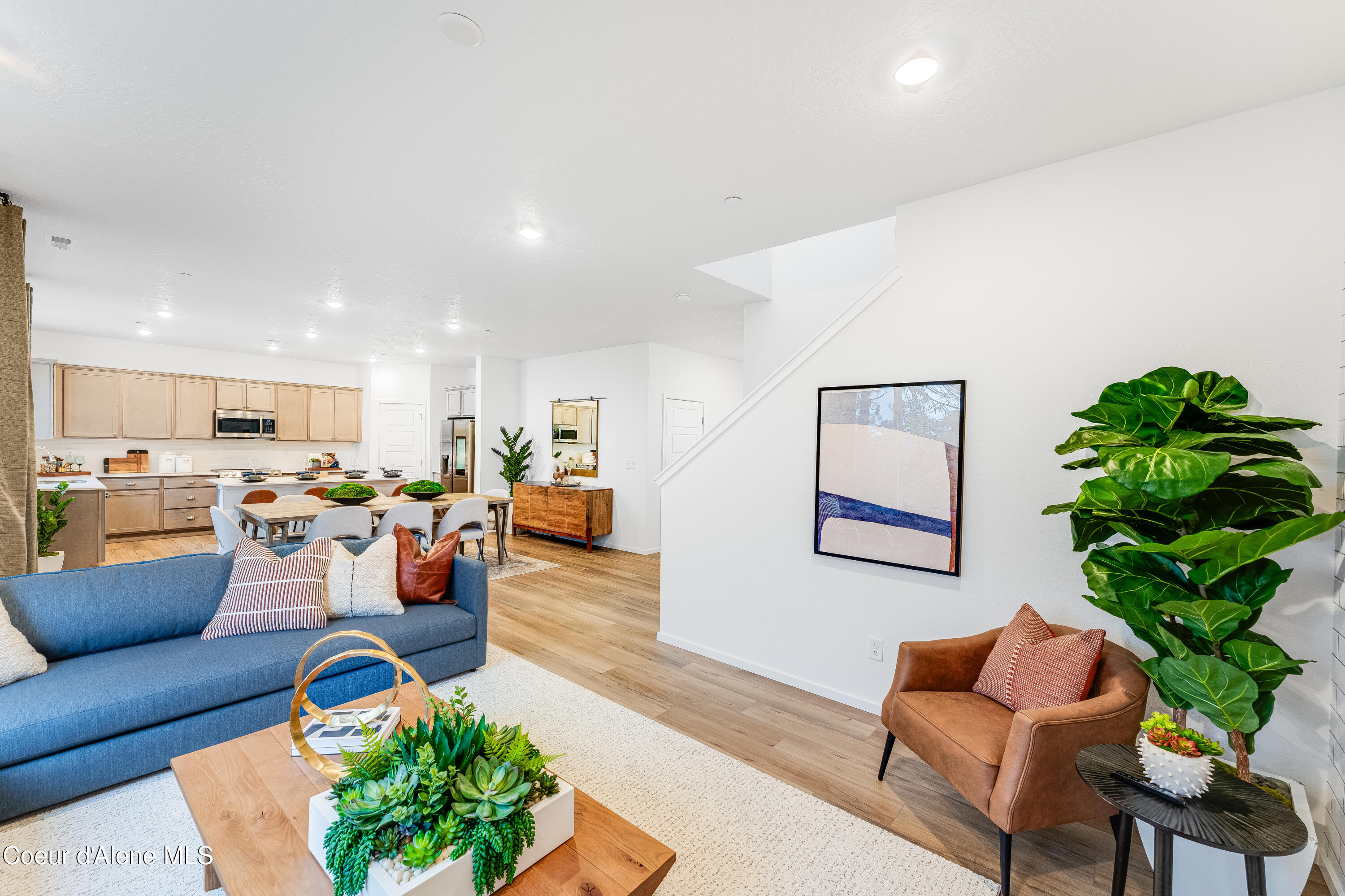 Hayden, Idaho 83835, United States, 3 Bedrooms Bedrooms, ,3 BathroomsBathrooms,Residential,Pending,18613