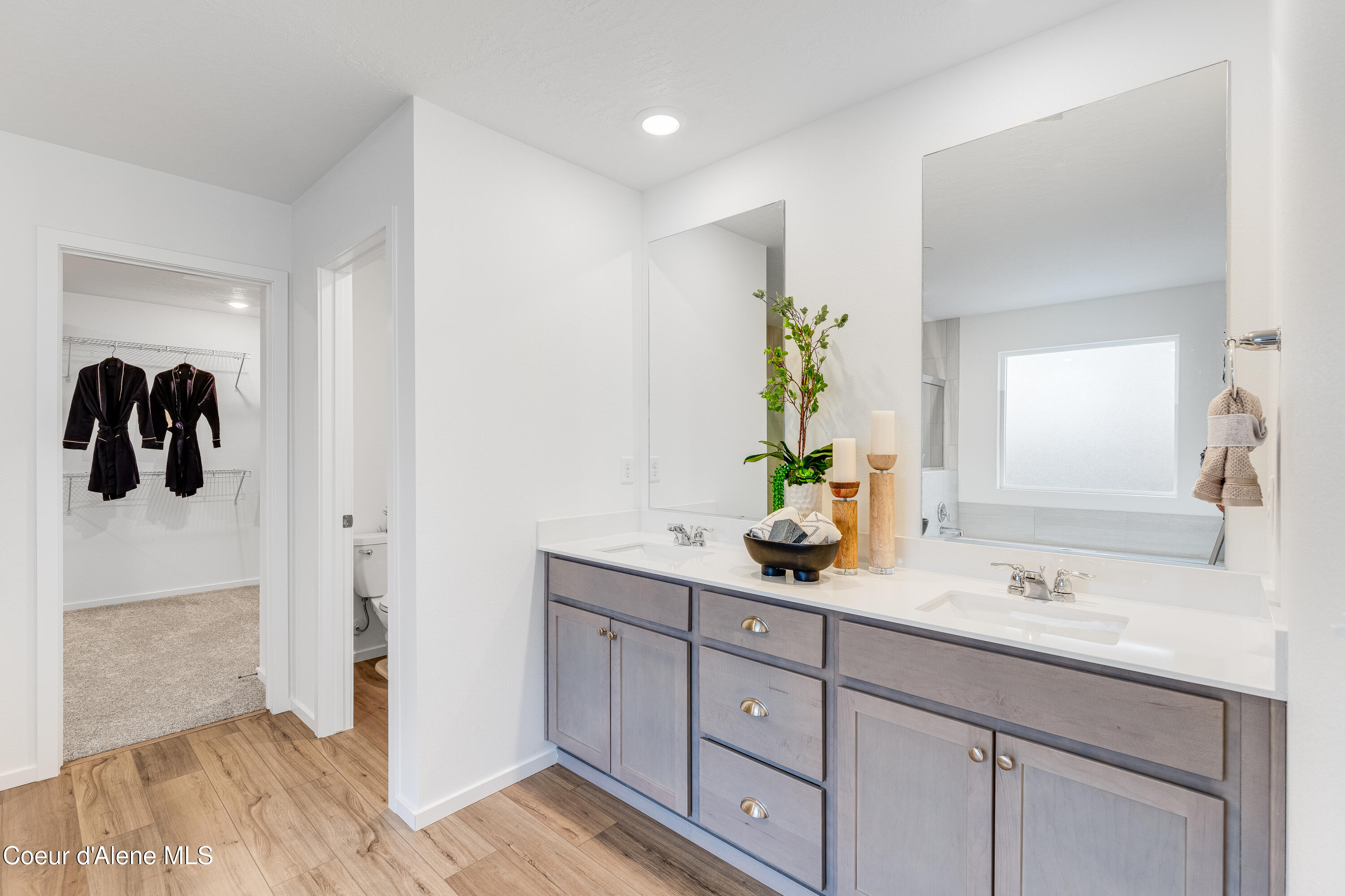 Hayden, Idaho 83835, United States, 3 Bedrooms Bedrooms, ,3 BathroomsBathrooms,Residential,Pending,18613