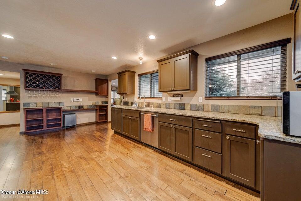 Hayden, Idaho 83835, United States, 3 Bedrooms Bedrooms, ,2 BathroomsBathrooms,Residential,Pending,55517