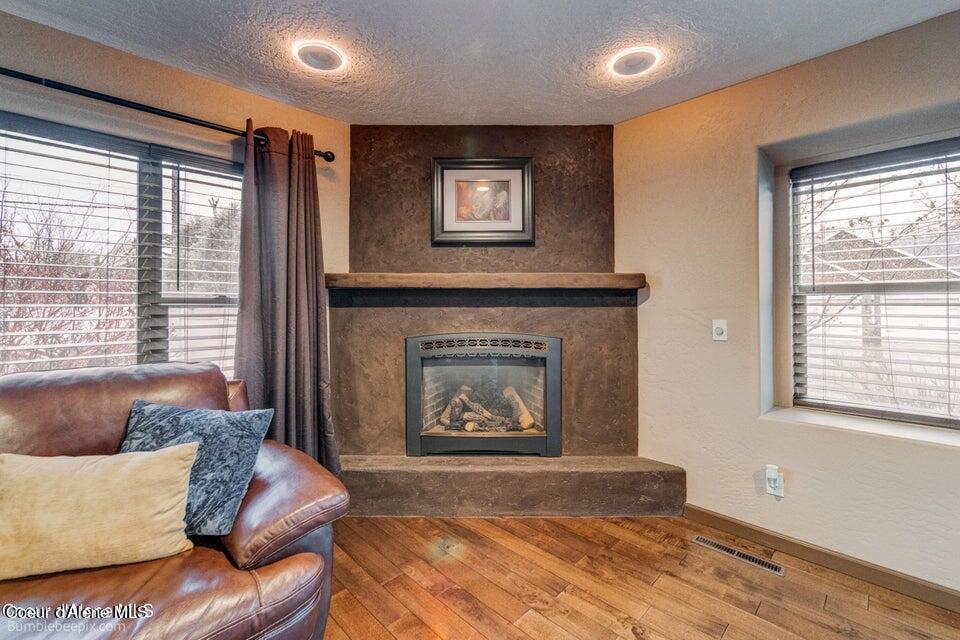 Hayden, Idaho 83835, United States, 3 Bedrooms Bedrooms, ,2 BathroomsBathrooms,Residential,Pending,55517