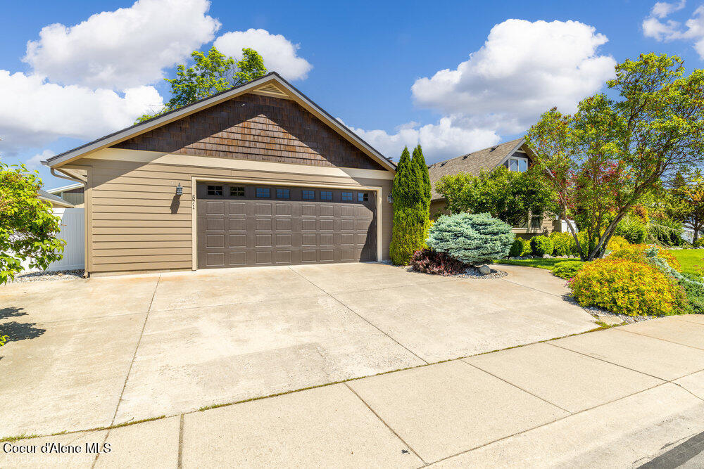 Hayden, Idaho 83835, United States, 3 Bedrooms Bedrooms, ,2 BathroomsBathrooms,Residential,Pending,55517