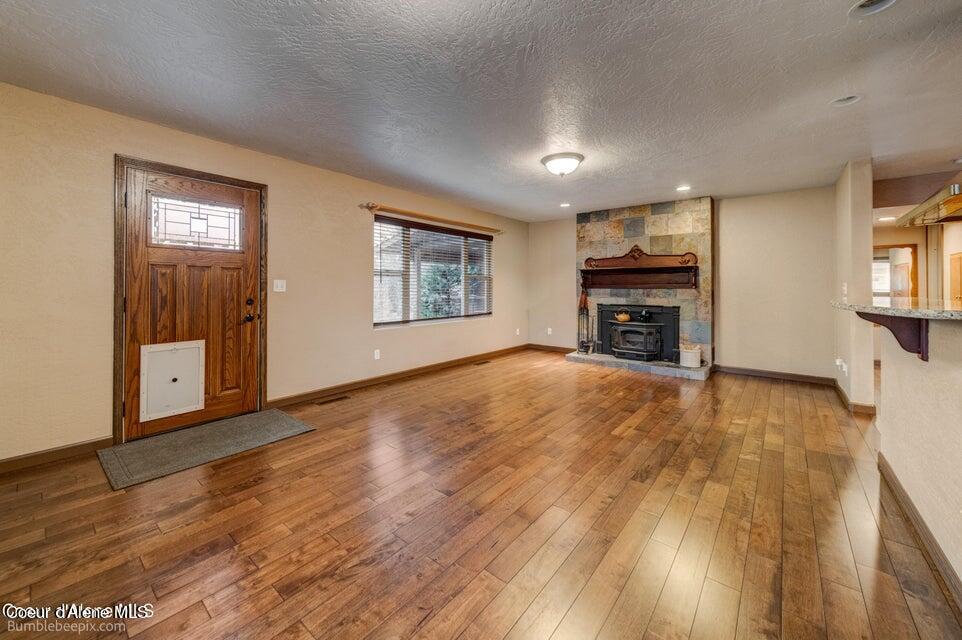 Hayden, Idaho 83835, United States, 3 Bedrooms Bedrooms, ,2 BathroomsBathrooms,Residential,Pending,55517