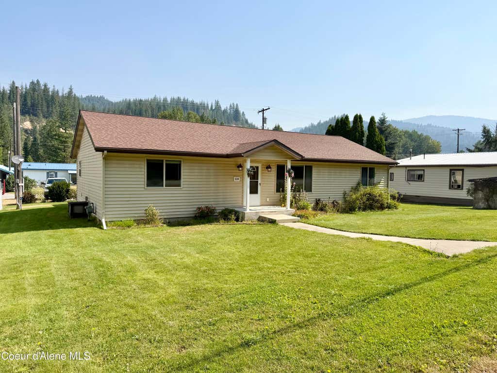 Photo of 520 Yellowstone AVE, Osburn, ID 83849 (MLS # 26-8130)