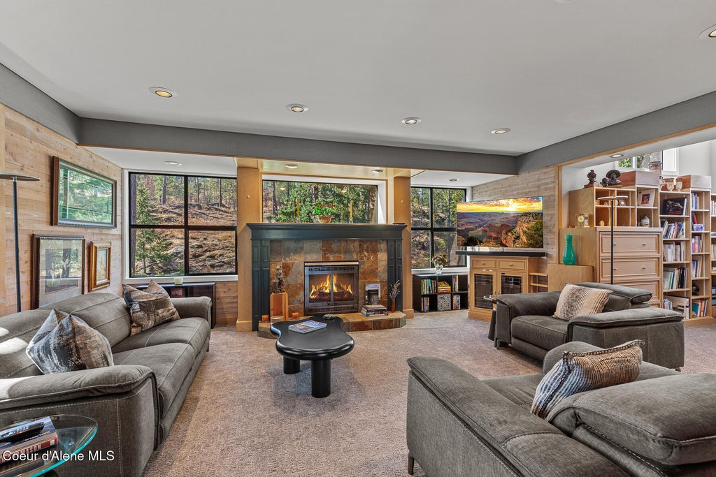 Photo of 355 Hidden Cove Cove, Coeur dAlene, ID 83814 (MLS # 26-9016)