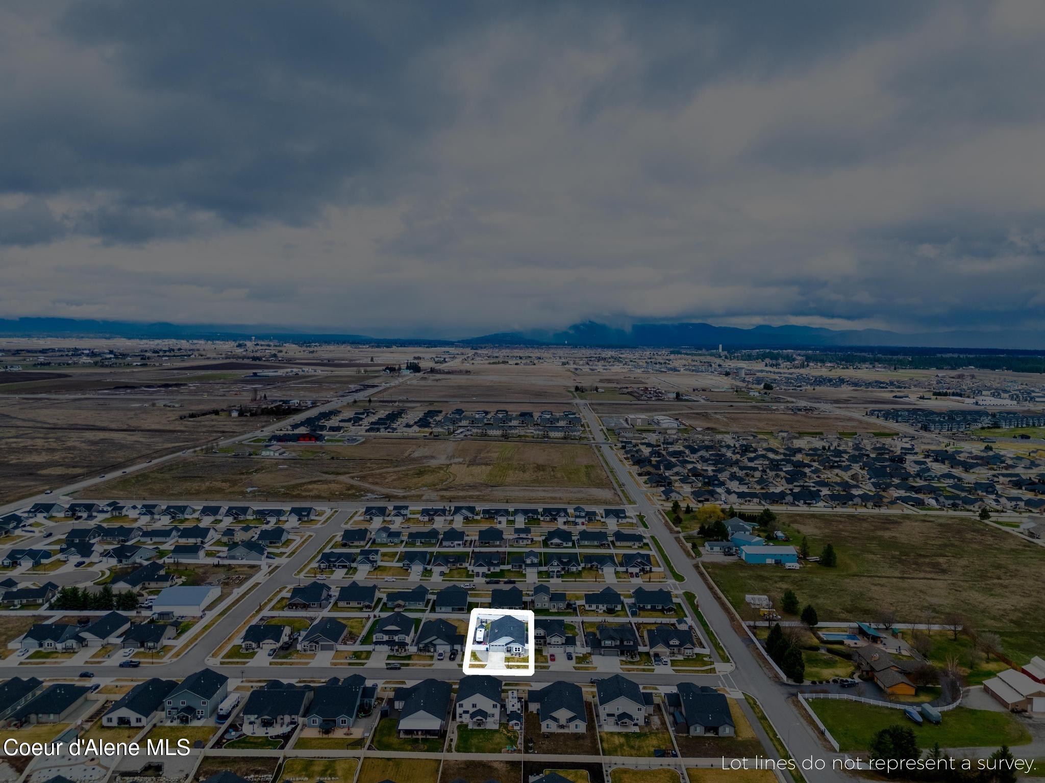 3840 N June Bug St, Post Falls, Idaho image 32