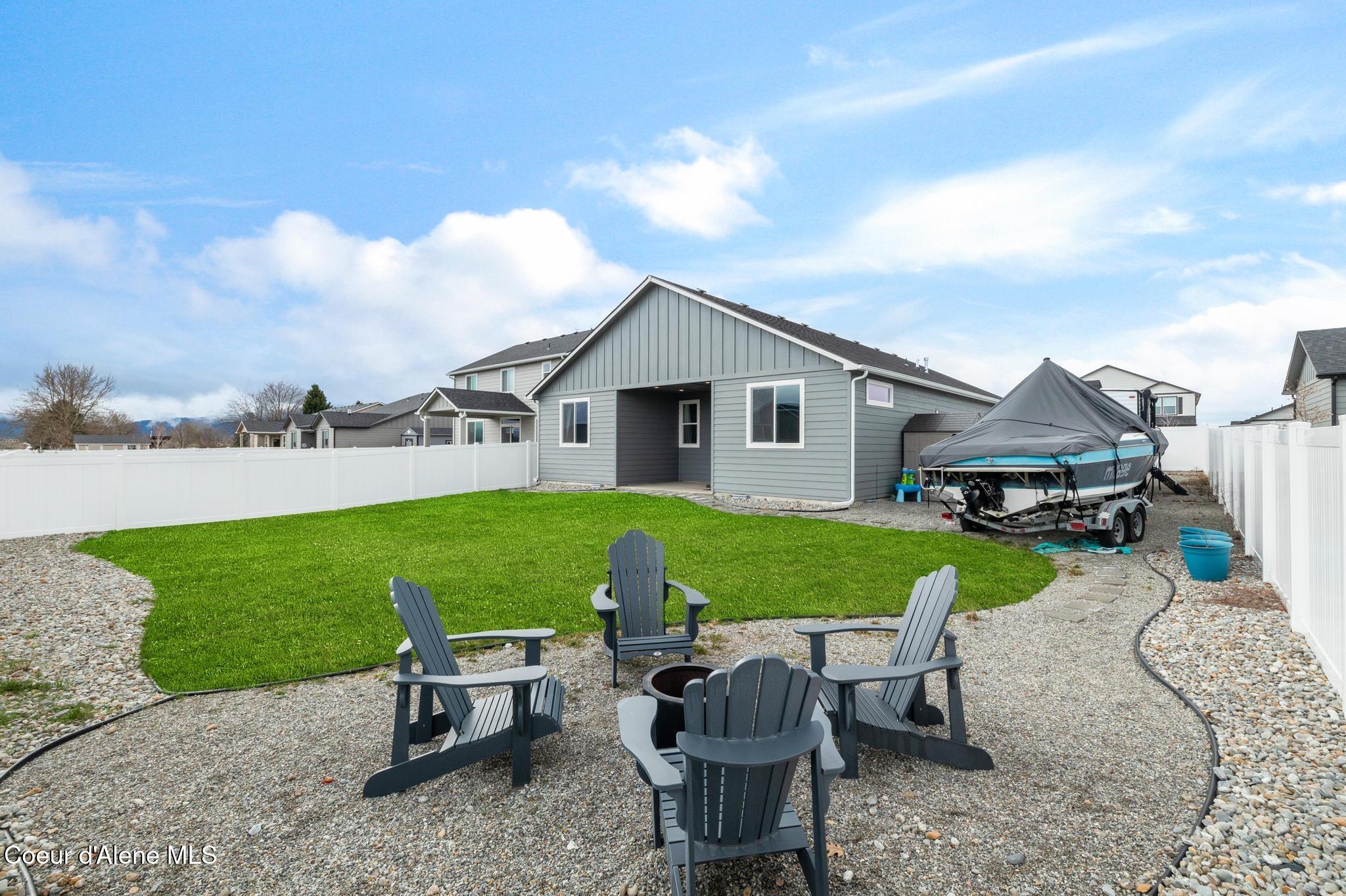 3840 N June Bug St, Post Falls, Idaho image 25