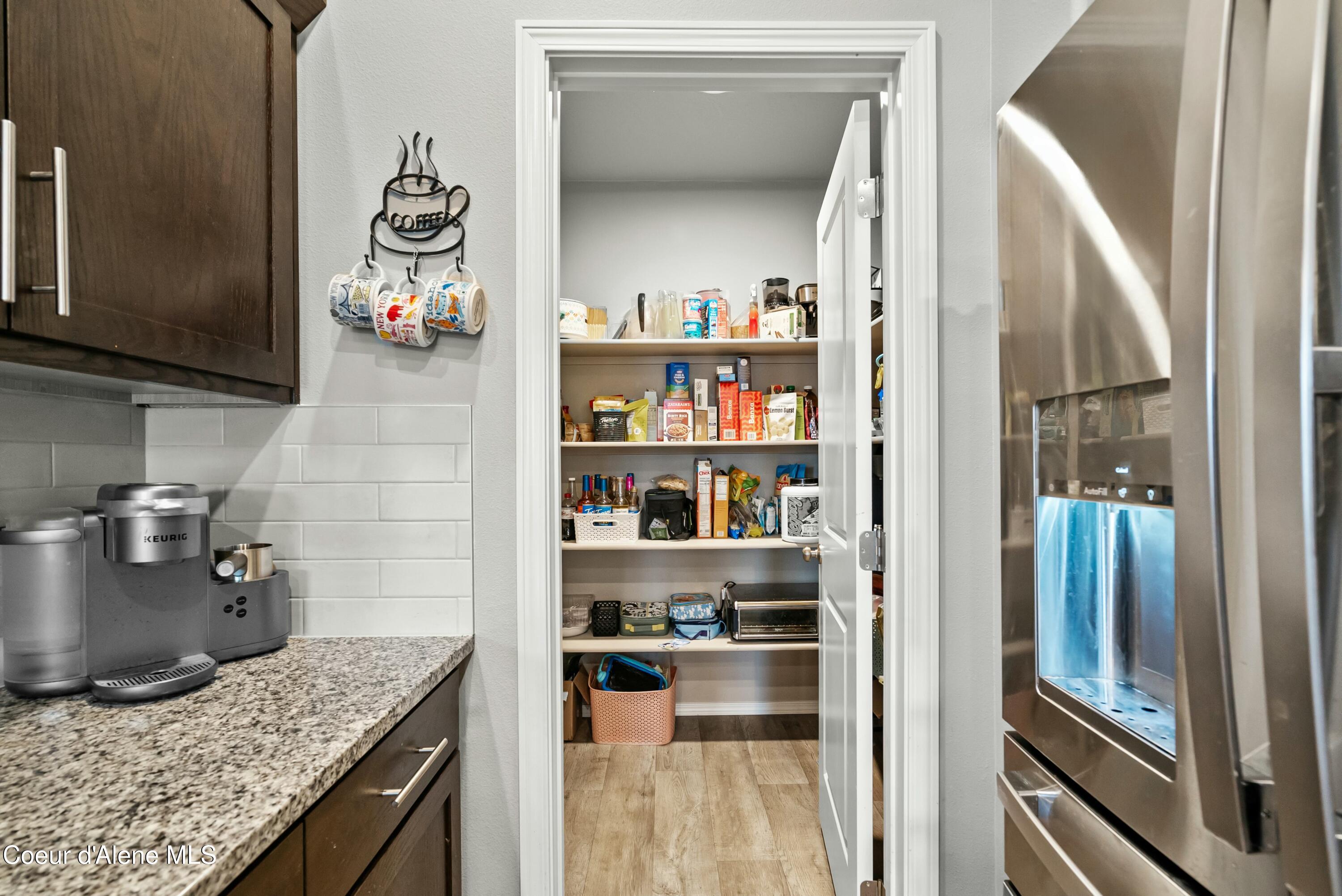 3840 N June Bug St, Post Falls, Idaho image 11