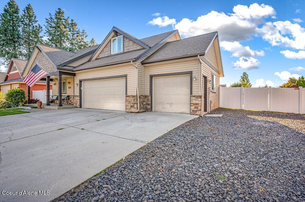 Photo of 11269 JENNIFER LN, Hayden, ID 83835 (MLS # 26-9509)