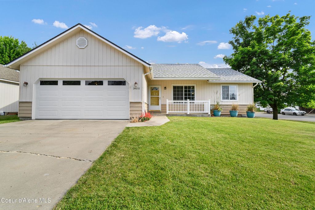 Photo of 1400 Cactus AVE, Post Falls, ID 83854 (MLS # 26-7095)