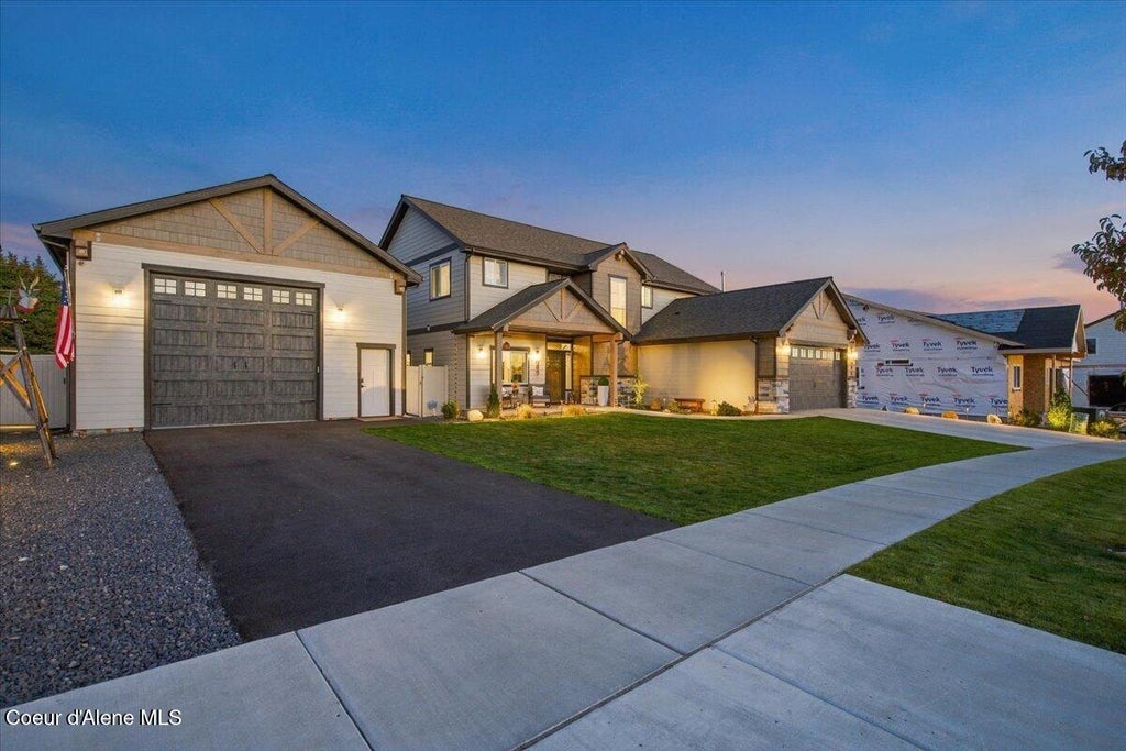 Photo of 993 Cordgrass Ave, Post Falls, ID 83854 (MLS # 26-10334)