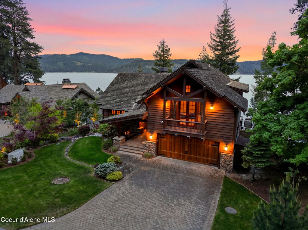 Photo of 7190 ROCKFORD BAY Rd, Coeur dAlene, ID 83814 (MLS # 26-5423)