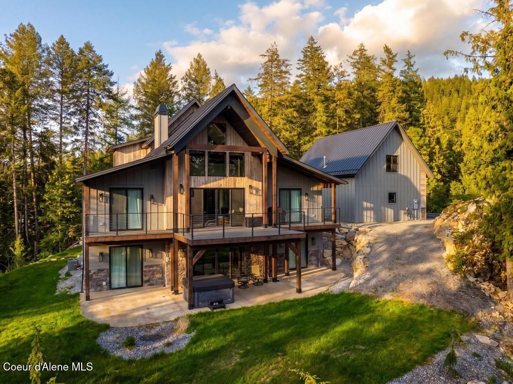 Photo of 302 IDAHO CLUB Club, Sandpoint, ID 83864 (MLS # 26-5157)