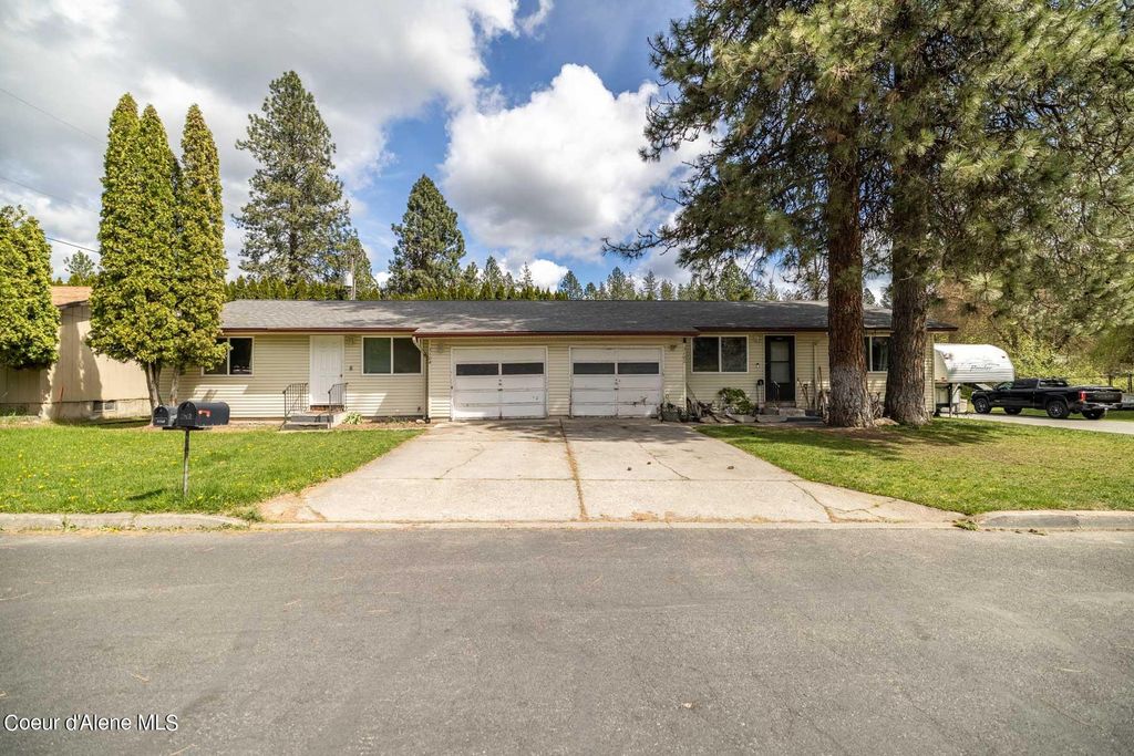 Photo of 3102 N 19th ST, Coeur dAlene, ID 83814 (MLS # 24-3825)